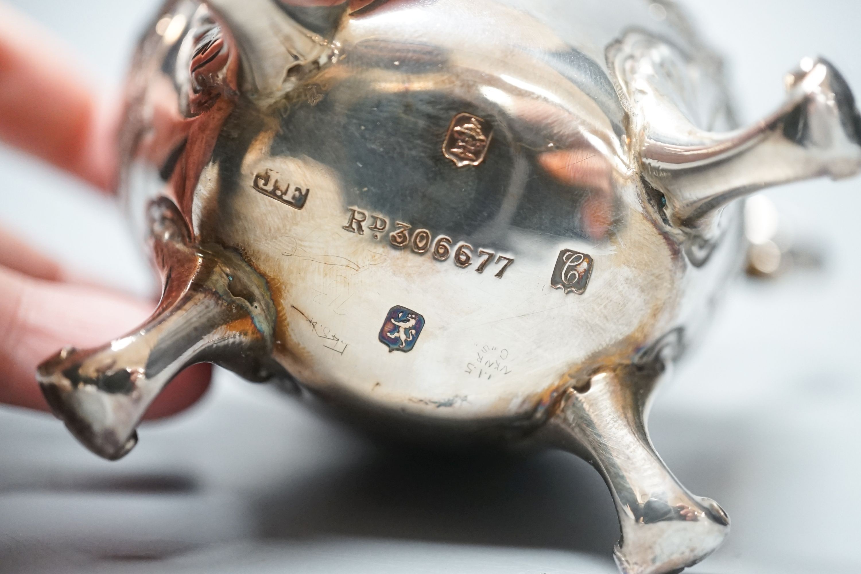 A late Victorian Scottish silver cream jug, John Fettes, Glasgow, 1899, 13.3cm, 7oz.